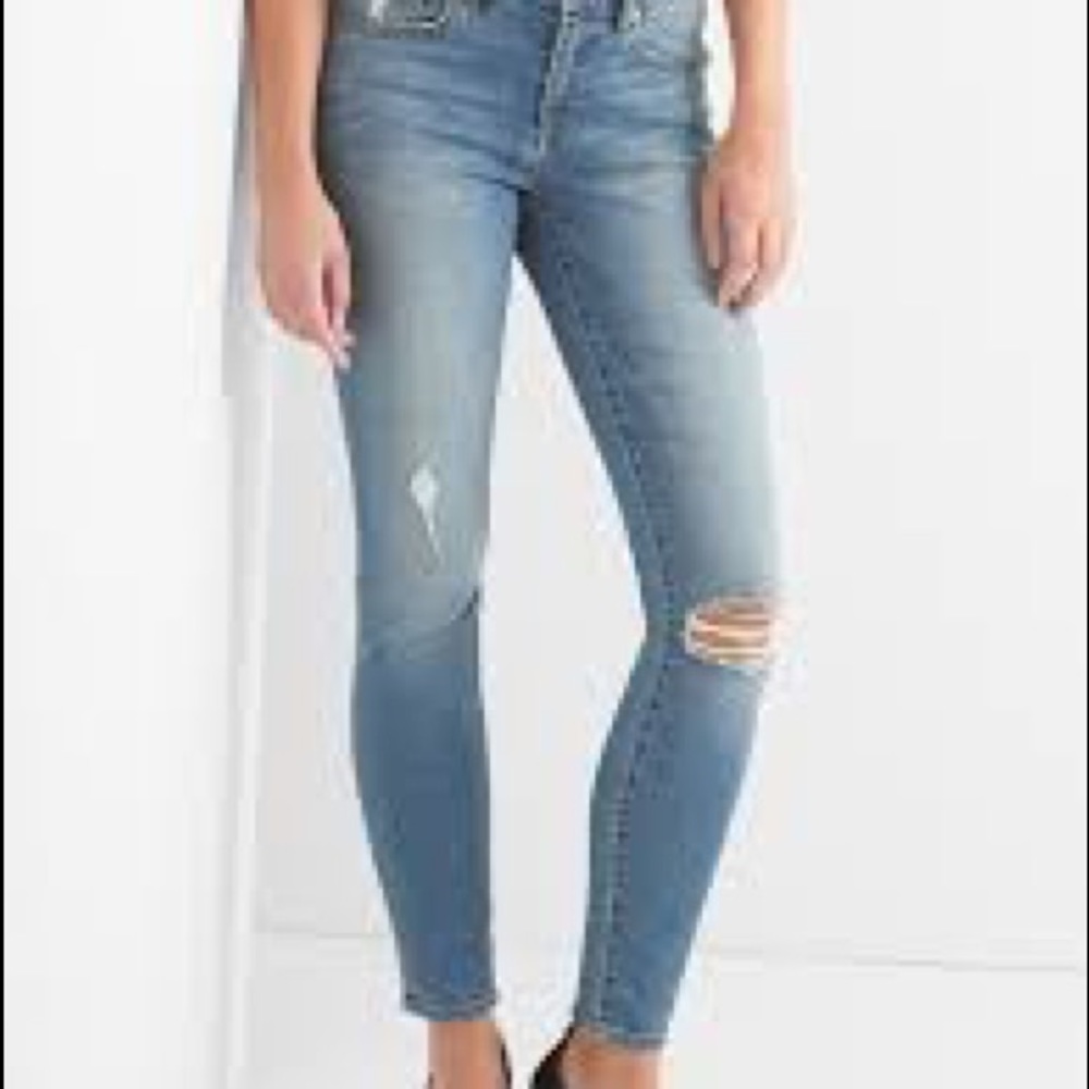 GAP Curvy True Skinny Jeans